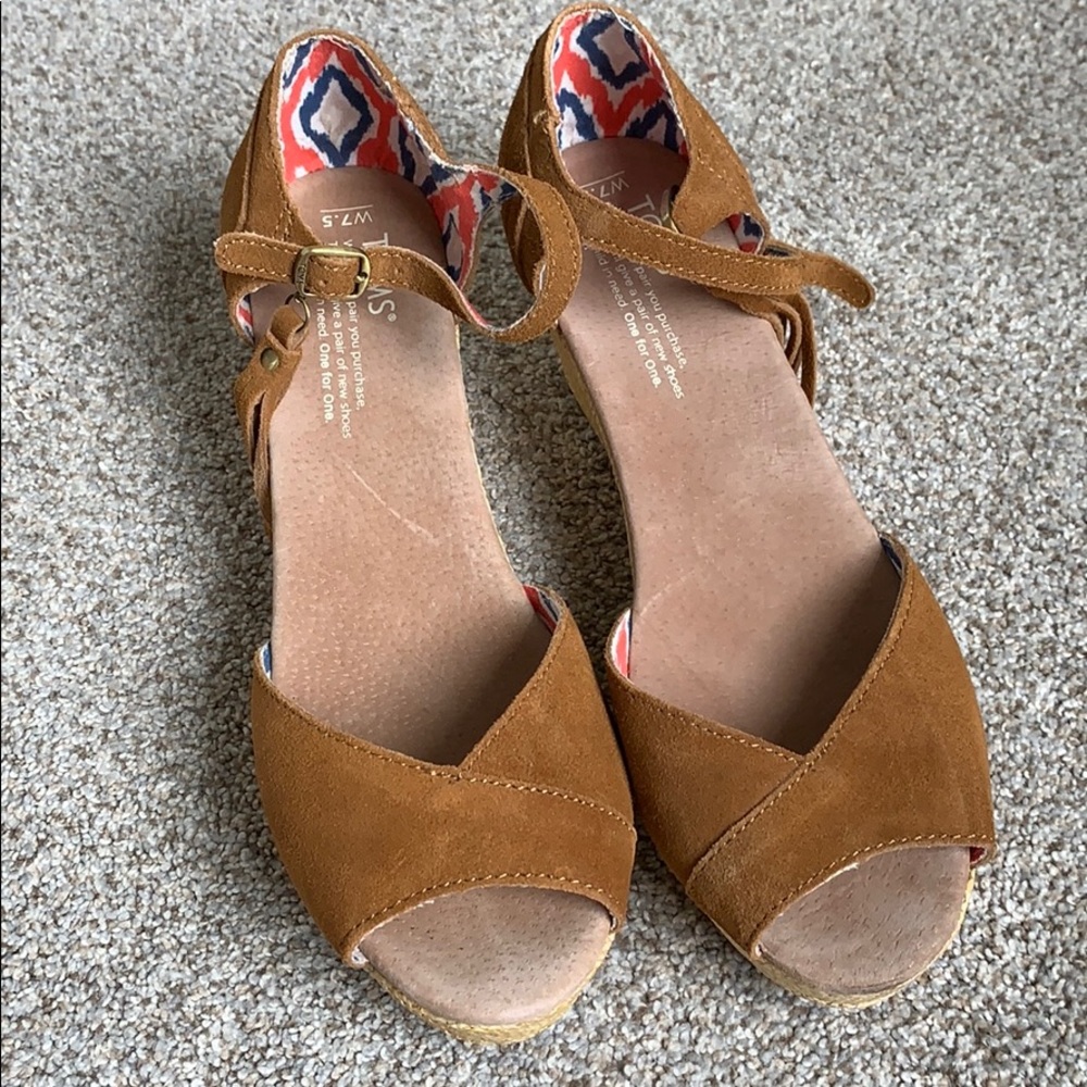 Toms wedges